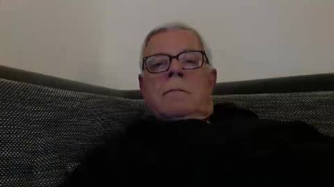 eisbaer1957 online show from February 2026 07:14:02 PM