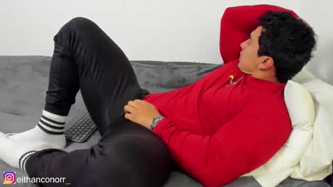 EITHAN CONOR online show from February 2026 02:38:01 AM