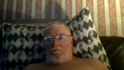 eketman1964 online show from January 2026 11:53:01 PM