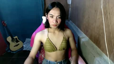 el_clovirr online show from October 2025 07:49:01 AM