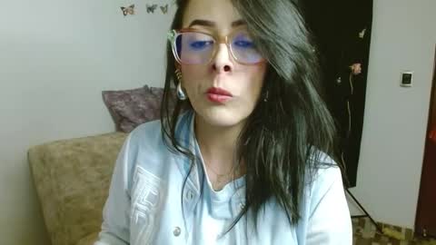 Snapshot of ela_3611 chatting on March 2026 03:11:02 AM ela_3611 online show from March 2026 03:11:02 AM