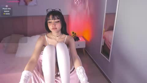 Ela online show from October 2025 08:44:01 PM