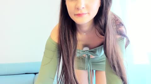 Snapshot of elaanna chatting on February 2026 08:15:02 AM Ela online show from February 2026 08:15:02 AM