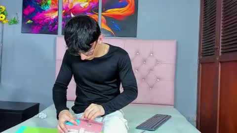 Elan Giralon online show from January 2026 11:21:01 PM