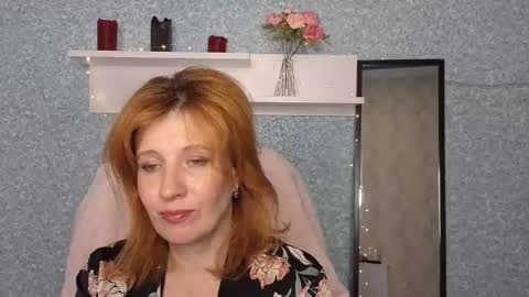 Elanna online show from September 2025 05:28:01 PM