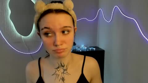 elastikiss online show from March 2026 05:08:02 AM