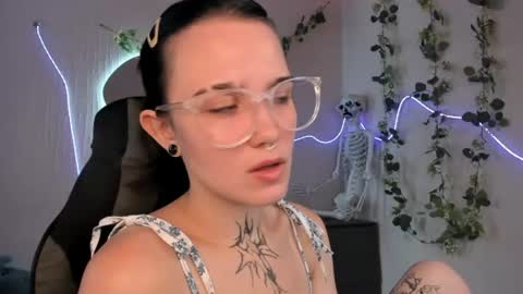 elastikiss online show from July 2026 09:45:01 AM