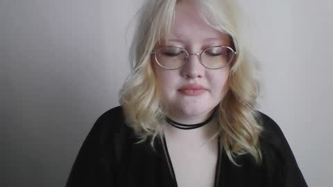 elayne_sweet online show from February 2026 08:04:01 AM