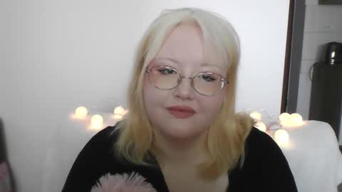 elayne_sweet online show from March 2026 08:07:01 AM