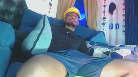 elcaballeroblack online show from February 2026 07:48:01 PM