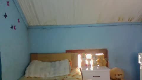 eldie69 online show from November 2025 12:49:01 PM