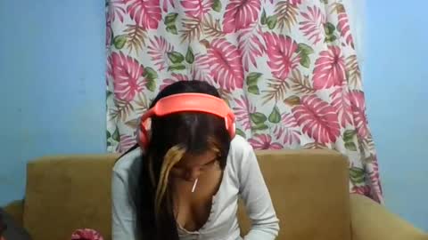 Snapshot of eldie69 chatting on June 2026 03:59:01 PM eldie69 online show from June 2026 03:59:01 PM