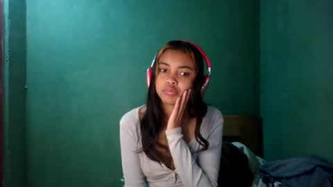 Snapshot of eldie69 chatting on July 2026 05:04:02 AM eldie69 online show from July 2026 05:04:02 AM