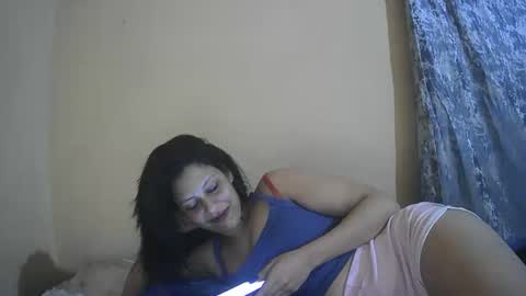 Snapshot of electra137 chatting on December 2025 04:01:02 PM Isabella online show from December 2025 04:01:02 PM
