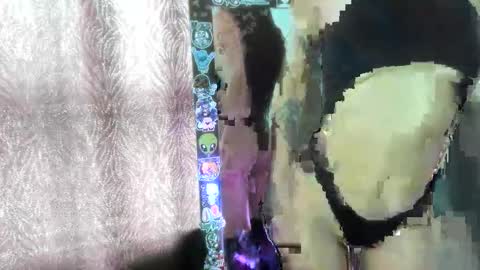 Electradevis2 online show from March 2026 05:07:02 PM