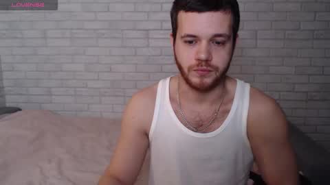 Snapshot of electric_smile chatting on December 2025 05:12:02 AM Alex online show from December 2025 05:12:02 AM