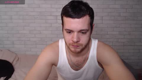 Snapshot of electric_smile chatting on December 2025 06:31:02 AM Alex online show from December 2025 06:31:02 AM