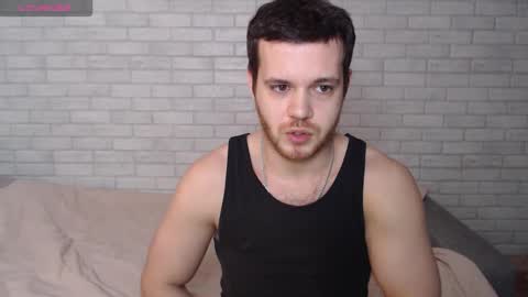 Snapshot of electric_smile chatting on December 2025 08:11:01 AM Alex online show from December 2025 08:11:01 AM