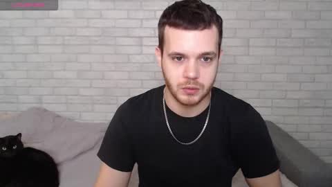 Snapshot of electric_smile chatting on March 2026 09:02:02 AM Alex online show from March 2026 09:02:02 AM