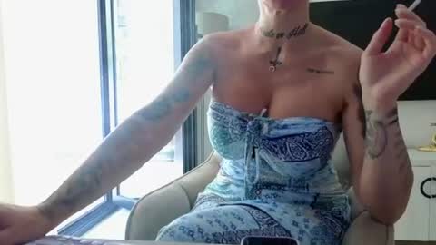 Snapshot of elektravelvet chatting on August 2026 11:46:02 AM ElektraSheDemon online show from August 2026 11:46:02 AM