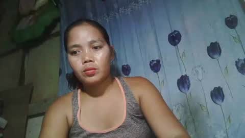 Snapshot of elena_babe33 chatting on October 2025 04:23:02 AM elena_babe33 online show from October 2025 04:23:02 AM