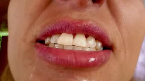 Elena online show from February 2026 01:27:02 PM