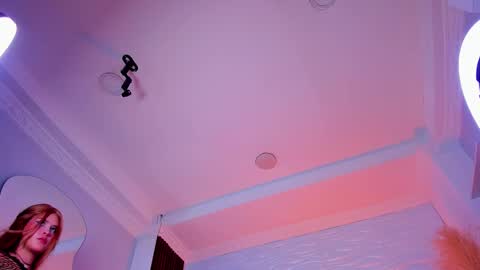 Elena online show from March 2026 07:15:01 AM