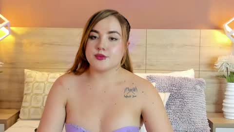 Elena online show from April 2026 07:07:02 PM