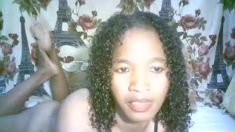 elenah013 online show from April 2026 08:04:01 AM