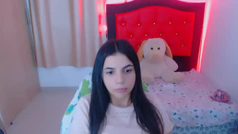 Snapshot of elenna_hotx chatting on December 2024 06:17:02 PM agnes online show from December 2024 06:17:02 PM
