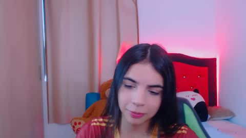 Snapshot of elenna_hotx chatting on January 2025 06:43:01 PM agnes online show from January 2025 06:43:01 PM