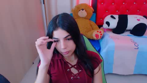 Snapshot of elenna_hotx chatting on January 2025 05:58:02 PM agnes online show from January 2025 05:58:02 PM