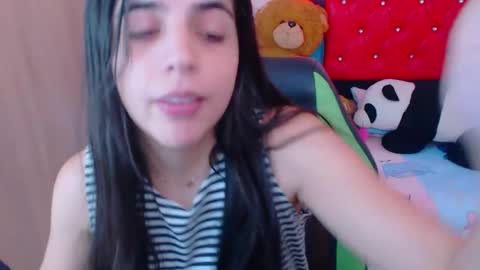 Snapshot of elenna_hotx chatting on February 2025 08:51:02 PM agnes online show from February 2025 08:51:02 PM