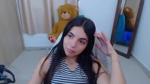 Snapshot of elenna_hotx chatting on February 2025 05:42:01 PM agnes online show from February 2025 05:42:01 PM