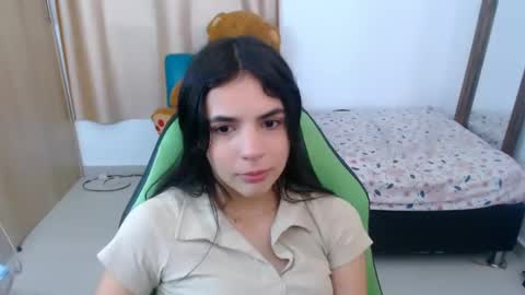 Snapshot of elenna_hotx chatting on March 2025 06:01:02 PM agnes online show from March 2025 06:01:02 PM