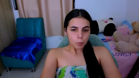 Snapshot of elenna_hotx chatting on October 2025 11:35:01 PM agnes online show from October 2025 11:35:01 PM