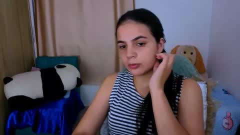 Snapshot of elenna_hotx chatting on October 2025 05:57:02 PM agnes online show from October 2025 05:57:02 PM