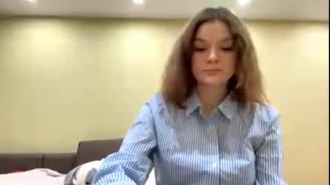 Mila online show from February 2026 05:33:01 PM