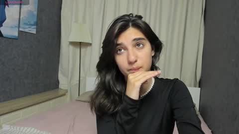 Elfy online show from September 2025 08:20:01 PM