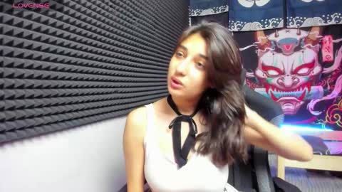 Elfy online show from November 2025 02:40:02 PM