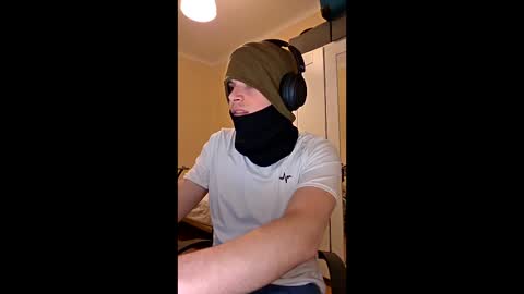 elguerrero20033 online show from March 2026 10:46:01 PM