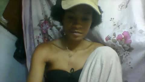 elia011 online show from June 2026 06:48:02 AM