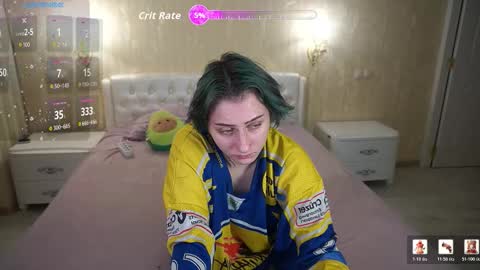 Luna online show from December 2025 01:52:02 PM