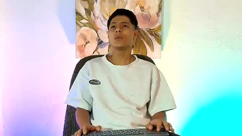 elias_salvatore_ online show from June 2026 01:12:01 PM