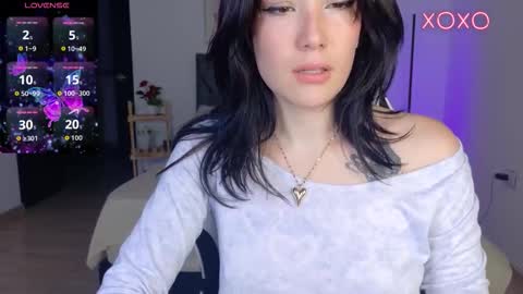 eliiih_ online show from October 2025 03:29:02 AM