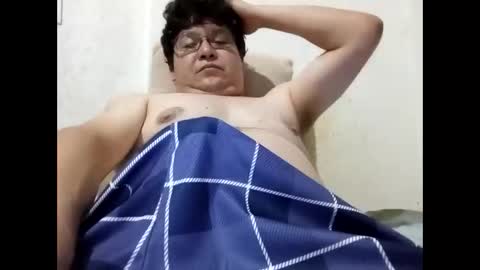 elimposstor online show from October 2025 07:19:01 AM