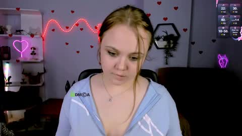 Elin online show from May 2026 09:44:02 PM