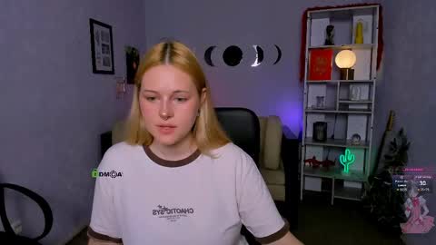 Elin online show from May 2026 03:29:01 PM