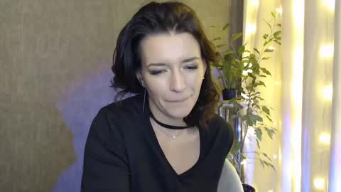 Elina online show from January 2025 02:42:01 AM