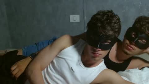 Snapshot of elio_cruz chatting on July 2026 02:24:01 PM Elio online show from July 2026 02:24:01 PM